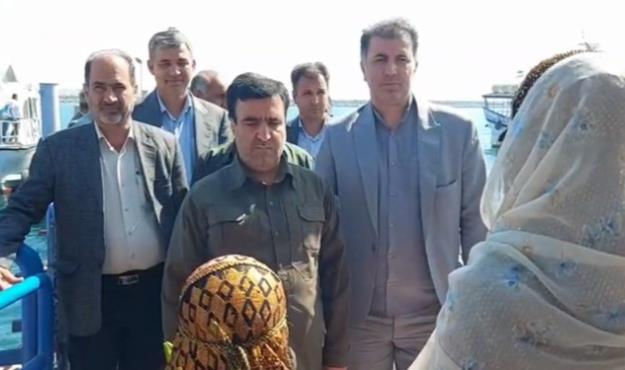 بازدید رییس سازمان محیط زیست از جزیره هرمز+فیلم