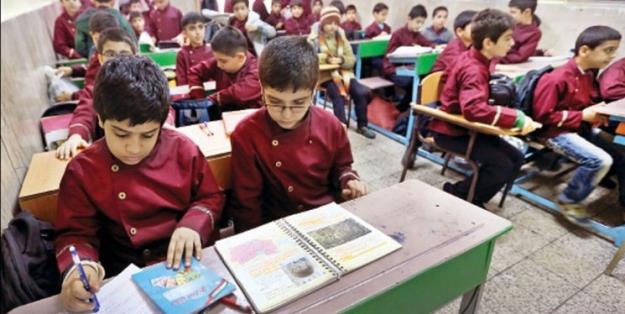 مسجدی ها 4 کودک بازمانده از تحصیل را در بندرعباس به کلاس درس بازگرداندند