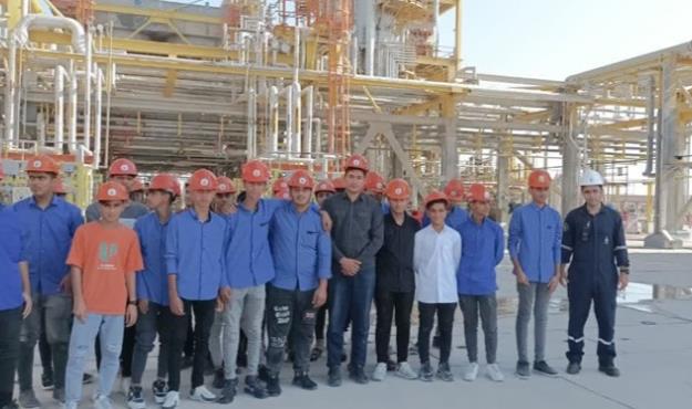 برگزاری بازدیدهای علمی دانش آموزان از صنایع نفت و انرژی قشم