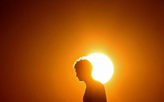جلوگیری از گرمازدگی با رعایت توصیههای بهداشتی