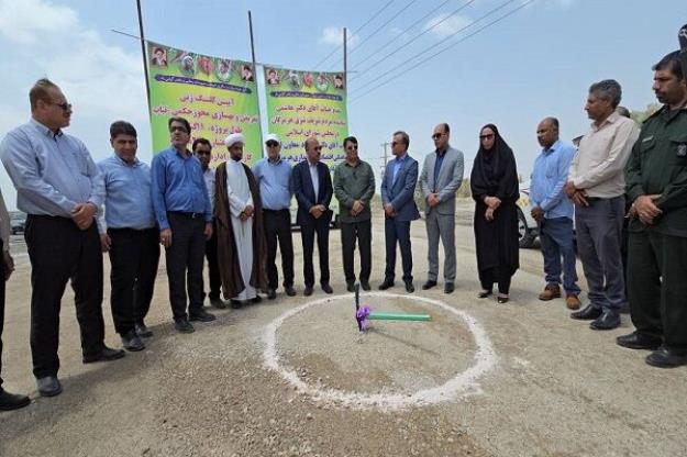 آغاز عملیات اجرایی قطعه چهارم محور استراتژیک تیاب – حکمی در شهرستان میناب