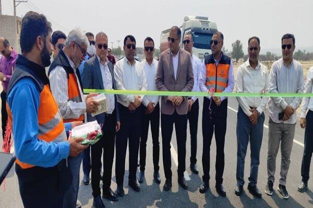 افتتاح پروژه تعریض و بهسازی محور پدل – لمزان در بخش مهران به مناسبت هفته دولت