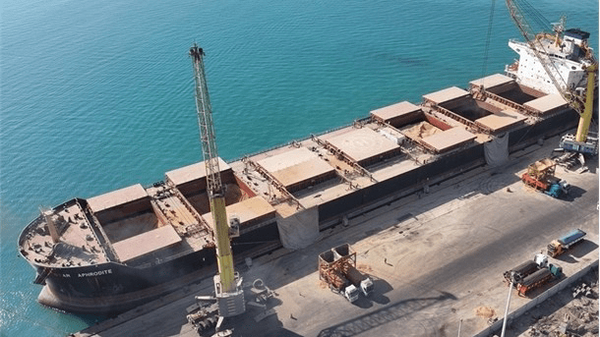 ثبت بالاترین رکورد بارگیری مواد معدنی در بندر شهید رجایی