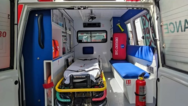 دو آمبولانس جدید به قشم رسید