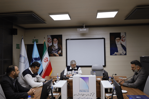 امضای قرارداد ساخت یک فروند لندینگ کرافت ۱۵۰۰ تنی در ایزوایکو