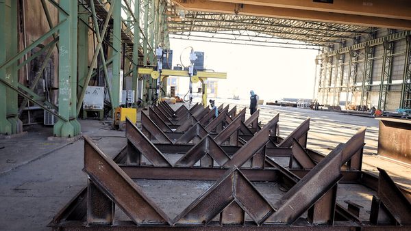 ساخت سکوی فاز ۱۱ پارس جنوبی در مجتمع کشتی‌سازی ایزوایکو