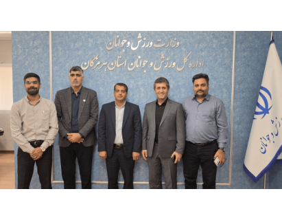 فولادی فولاد هرمزگان را از حامیان اثرگذار ورزش هرمزگان دانست