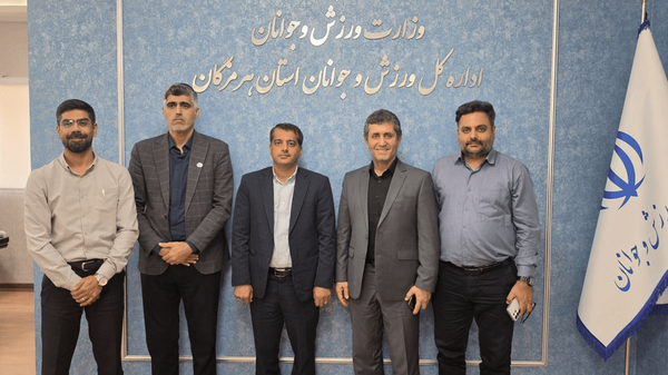 فولادی فولاد هرمزگان را از حامیان اثرگذار ورزش هرمزگان دانست