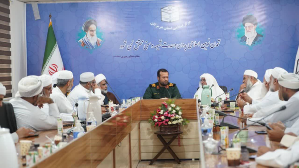تقابل دشمن با جمهوری اسلامی، تقابل تمدنی است