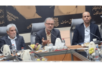 مرادی: مشکلات اصناف حل نشود، از وزرا سؤال می‌کنیم
