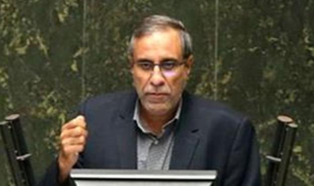 منصور آرامی: ماجرای الحاق و انتزاع کهنه و نخ‌نما است/ رییس جمهور را قسم می‌دهم که دردی بر هرمزگان اضافه نکنید
