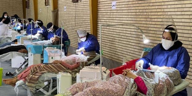 برپایی درمانگاه تخصصی صحرایی دندانپزشکی در قشم توسط قرارگاه مدینه سپاه
