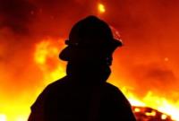آتش سوزی مربوط به انبارهای بازرگانی بوده است/ حریق را اطفا کرده‌ایم 