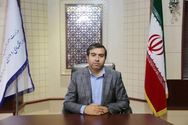 پیگیر انتقال پرونده مالیاتی و حسابهای بانکی بنگاههای اقتصادی بزرگ به هرمزگان هستیم