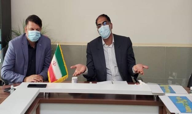  برخی با عکس یادگاری با وزیر دنبال مصادره حل مشکل آب به نام خود هستند