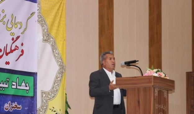 سالاری: دستگیری جاسوسان انگلیسی نشانه تمرکز دشمنان بر جامعه معلمان است