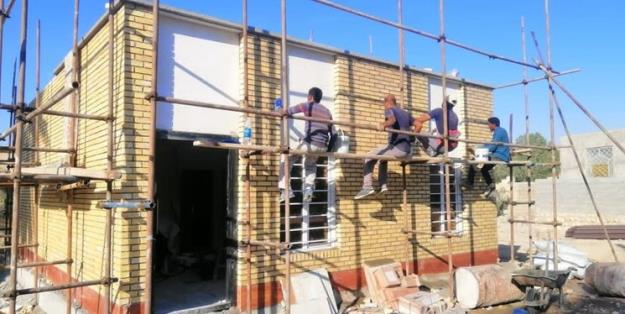 پیشرفت 70 درصدی بازسازی خانه‌های زلزله زده فین هرمزگان