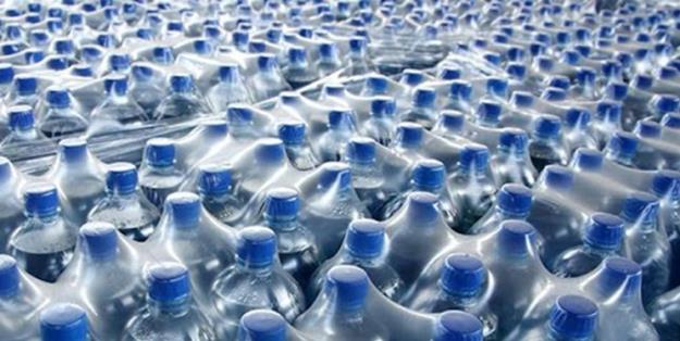 10 هزار بطری آب معدنی یک برند معروف در رودان معدوم شد