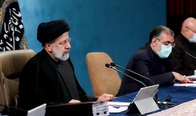  منصور آرامی: خواستار اقدامات جدی برای رفع فقر و رونق اقتصادی هرمزگان شدیم