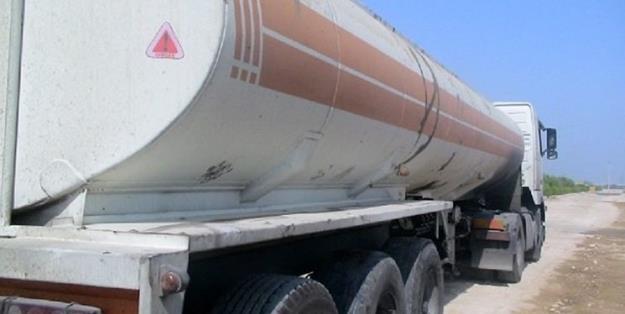 دستگیری سارقان سوخت از کامیونهای در حال استراحت در هرمزگان